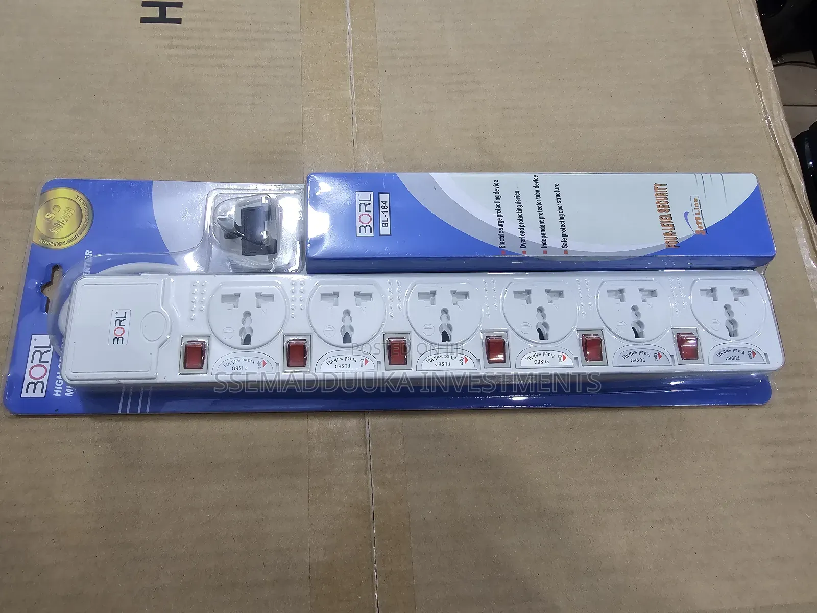 Borland 6 Ways Extension Socket