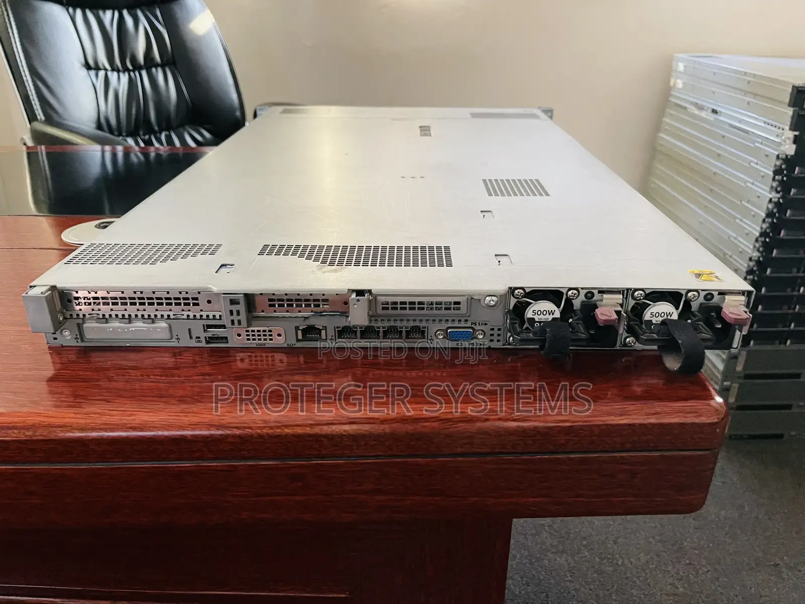 Server HP ProLiant DL360 Gen10 32GB Intel Xeon HDD+SSD 640GB