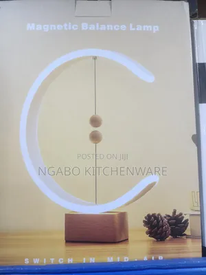 Magnetic Balanced Table Lump