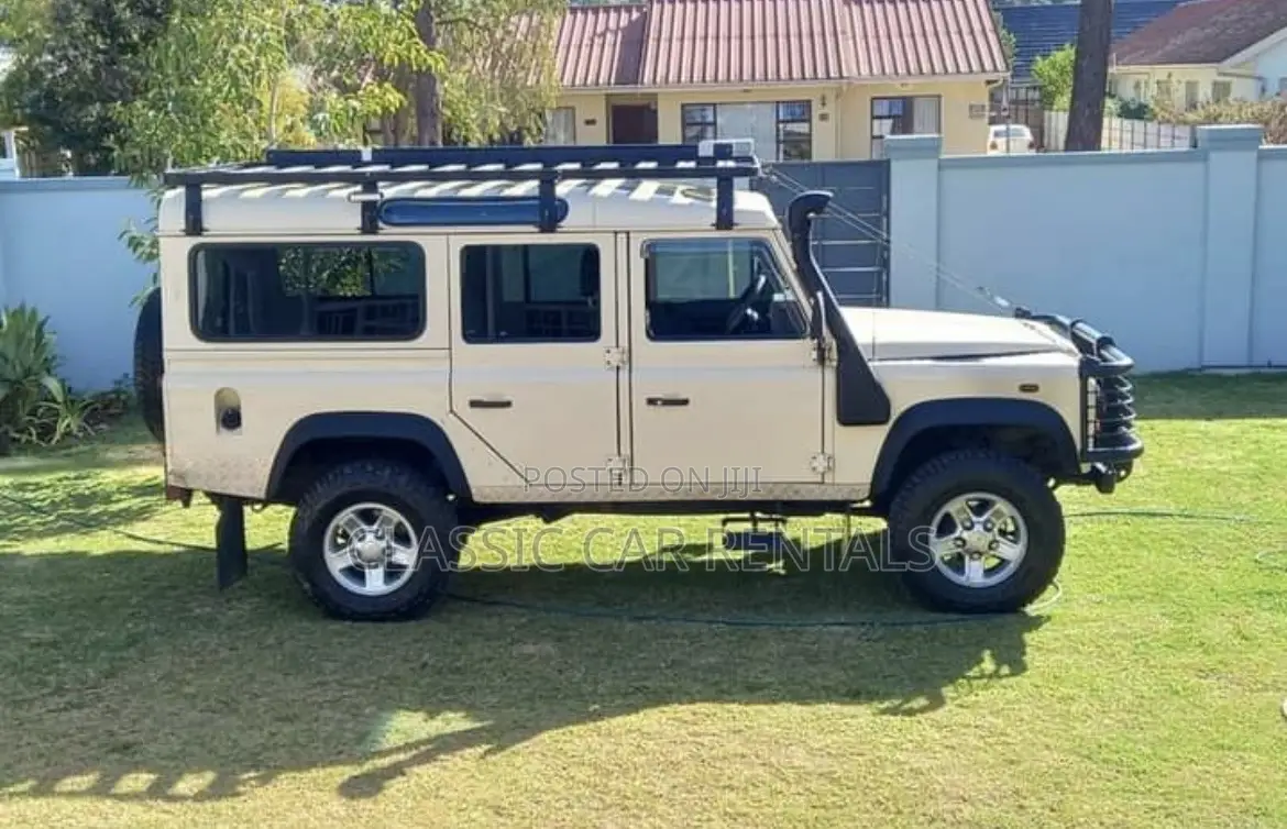 Landrovers Defenders for Hire