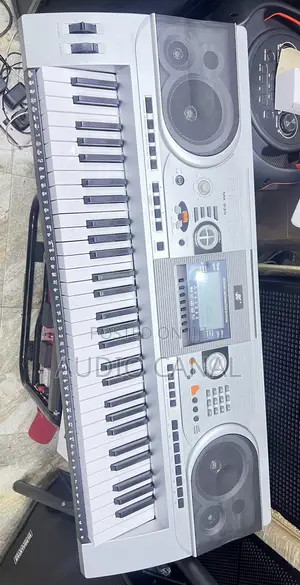 Mk 935 Keyboard With Pitch Bender