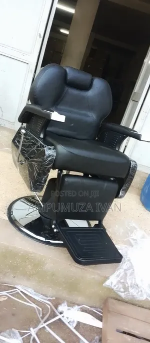 Barber Chair 2267