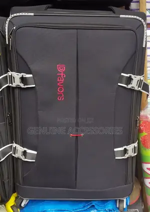 Dfavors Suitcase