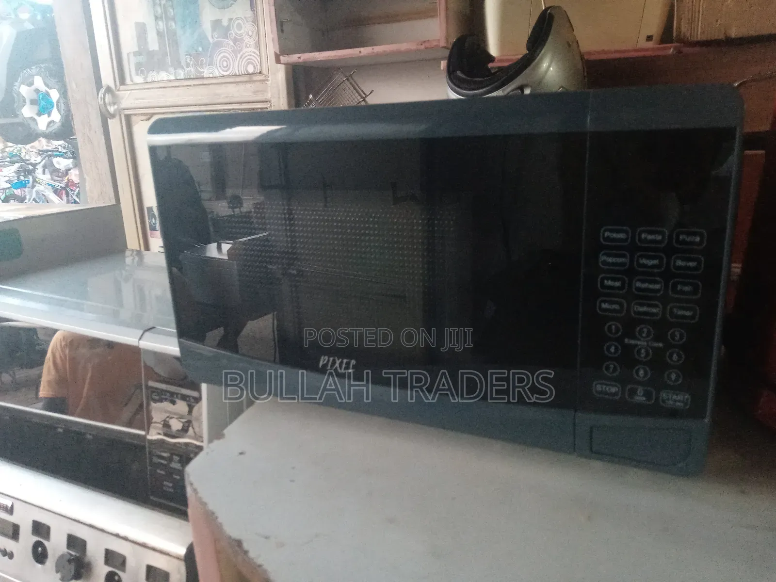 Digital Microwave 20l New