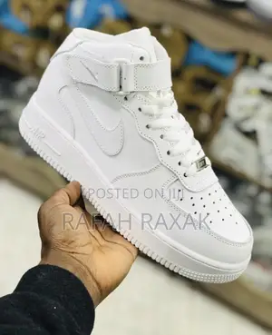 Unisex Super Classic White Nike Air Force 1 High Sneakers