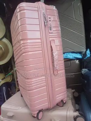 Suitcase Medium