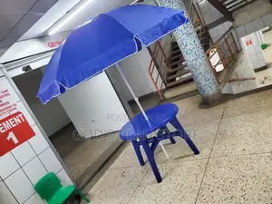 Restaurant Plastic Table and Umbrella