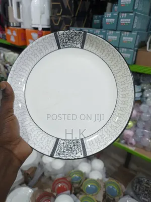 12pcs Round Decorative Ceramic Dinner Plates