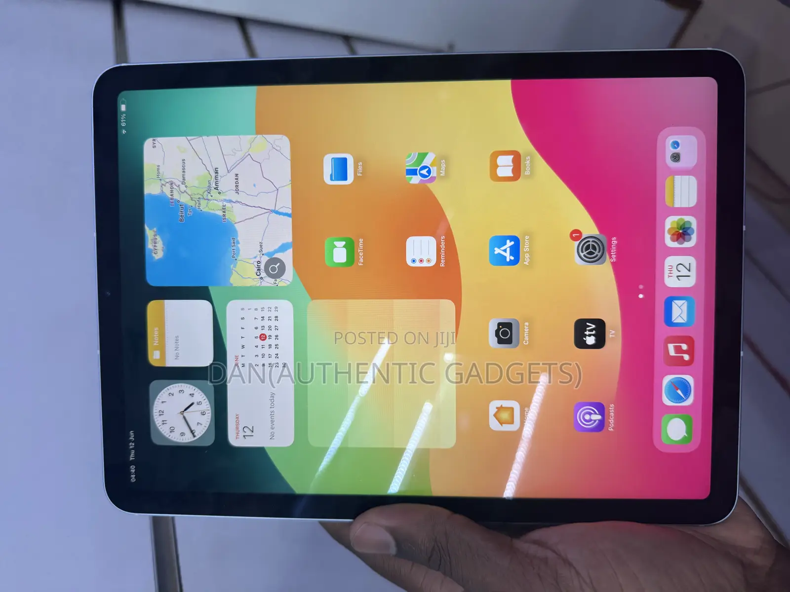 New Apple iPad Air (2020) 64 GB Blue