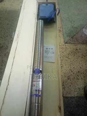 Ac/ Dc Hybrid Submersible Water Pump 300 Meters (960 Feet)