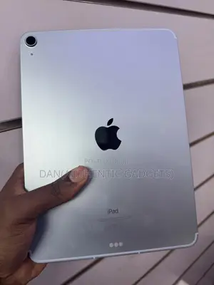 New Apple iPad Air (2020) 64 GB Blue