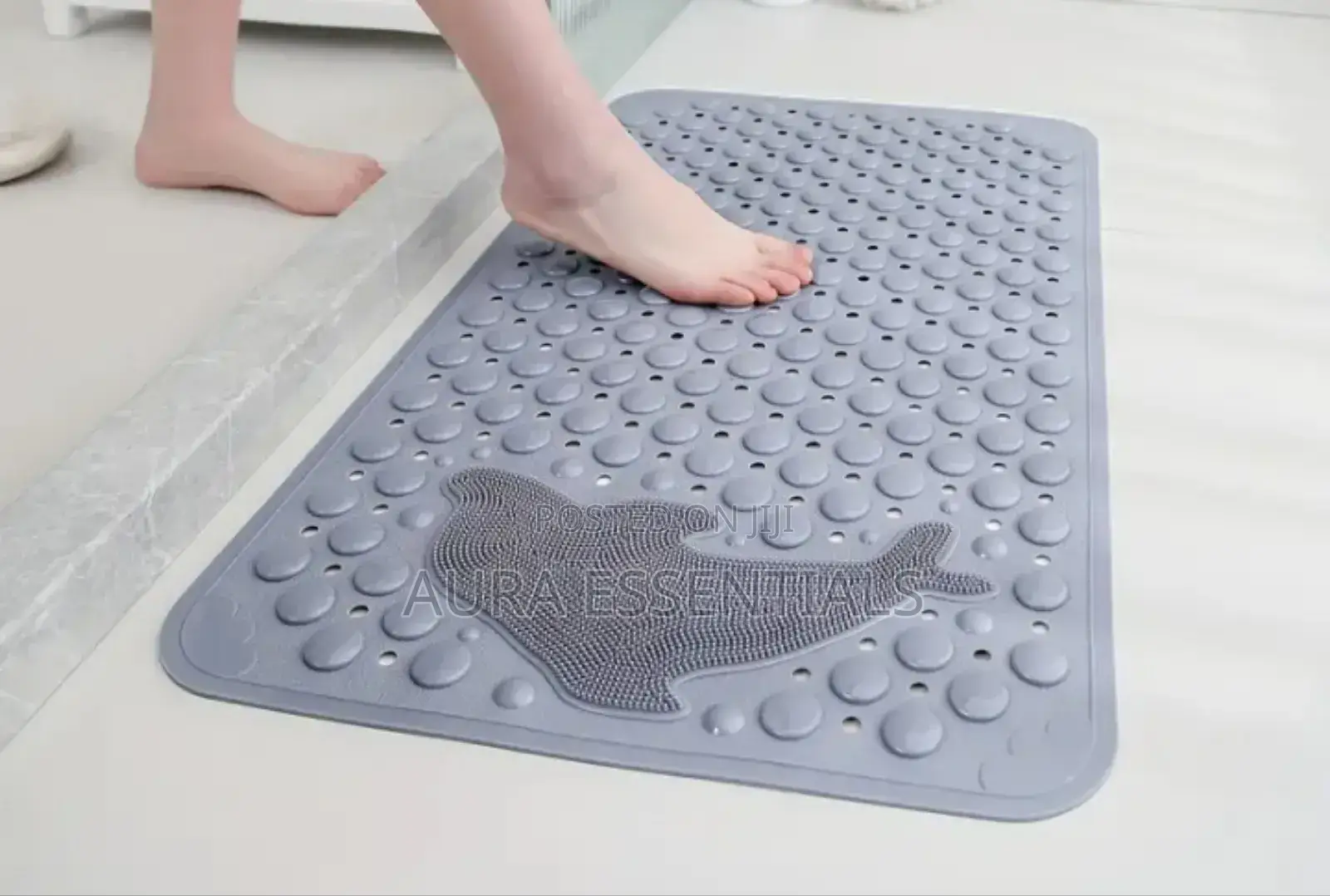 Non Slip Shower Bathtub Mat Suction Cup Drainage.