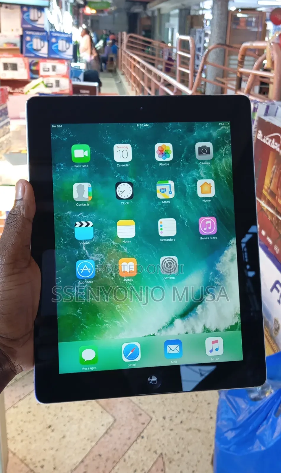 Apple iPad 4 Wi-Fi + Cellular 64 GB Silver