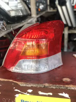 Vitz 2006 Backlight