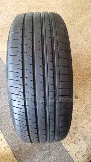 235/55r18 Blue Earth Yokohama Foreign Used