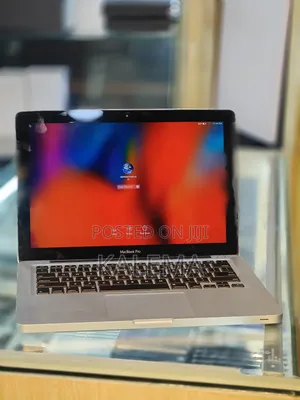 Laptop Apple MacBook Pro 8GB Intel Core I7 HDD 500GB