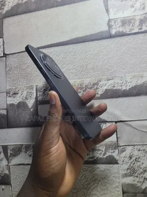 Tecno Spark 30C 128 GB Black