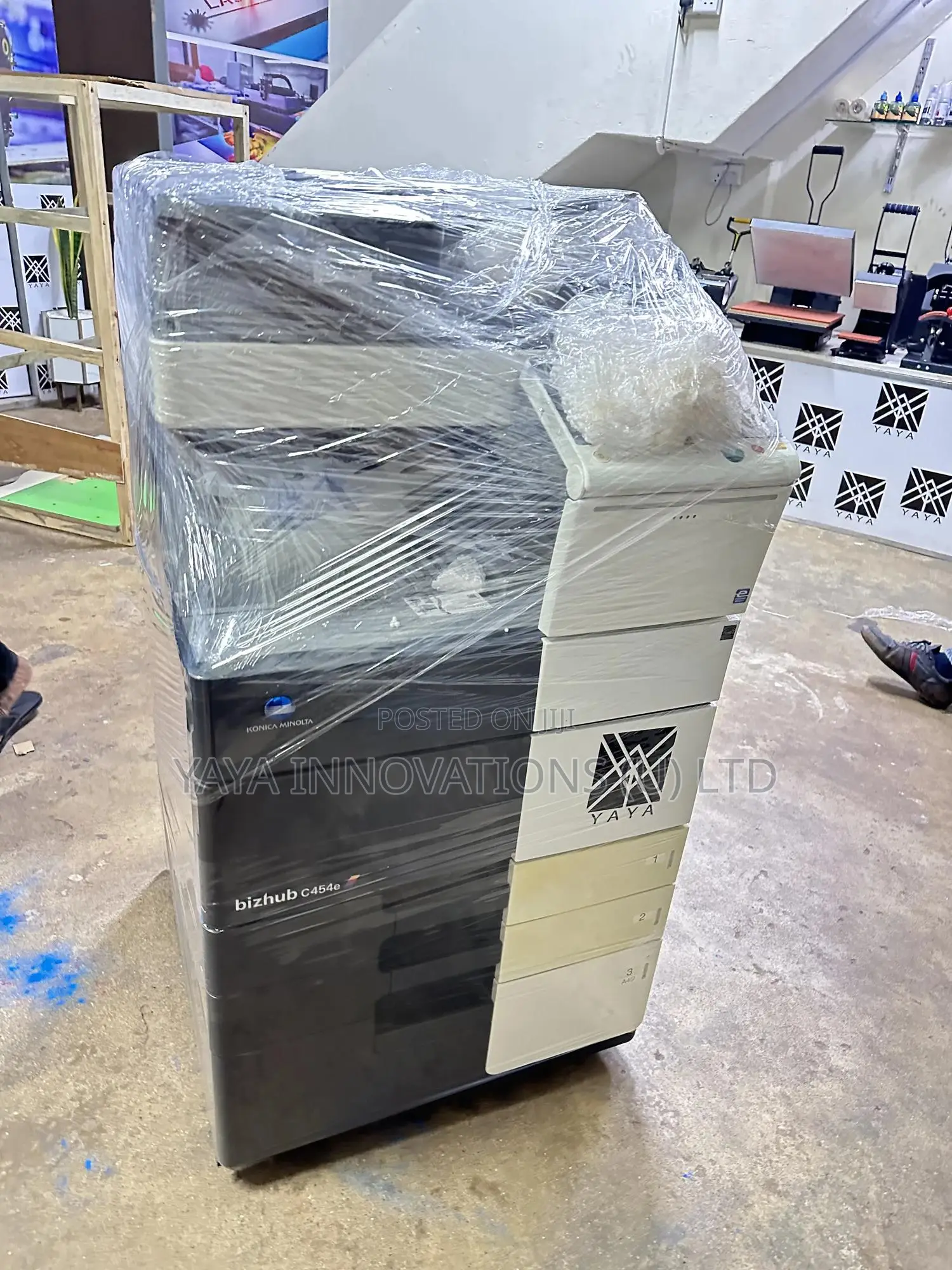 The Heavy Multifunction Konica Bizhub 454e