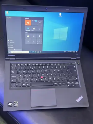 Laptop Lenovo ThinkPad T440s 8GB Intel Core I3 HDD+SSD 500GB