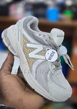 New Classic Beige Kid’S New Balance Sneakers