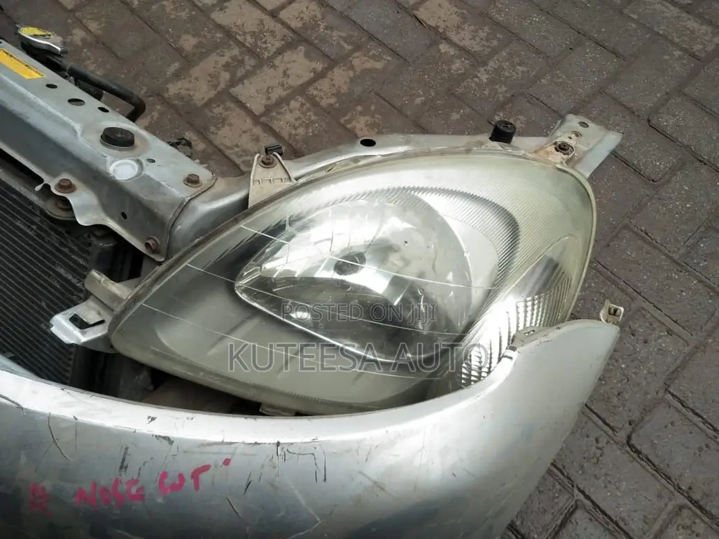 Vitz 2003 Nose Cut
