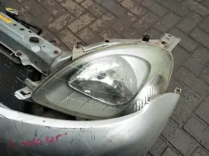 Vitz 2003 Nose Cut