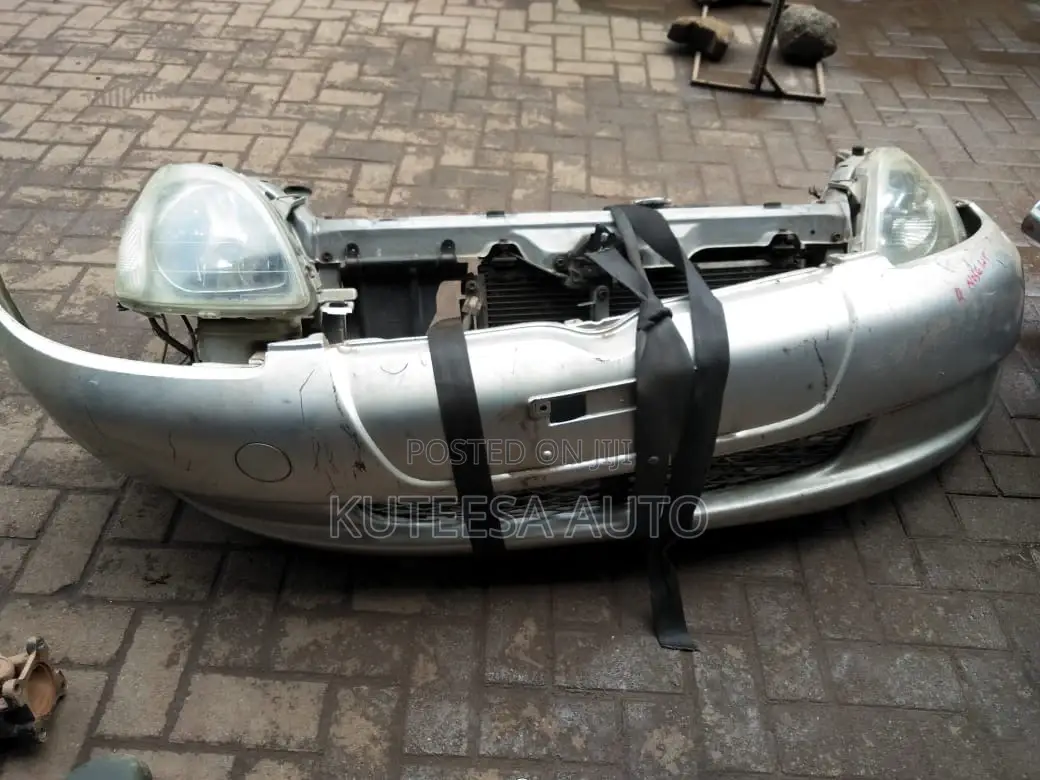 Vitz 2003 Nose Cut