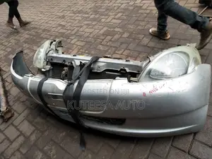 Vitz 2003 Nose Cut