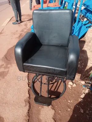 Saloon Barbers Chair High Quality