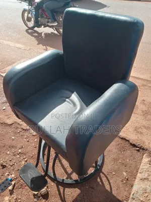 Saloon Barbers Chair High Quality