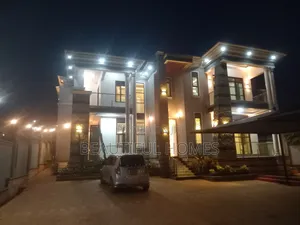 Furnished 5bdrm Duplex in Kira, Central Division for sale