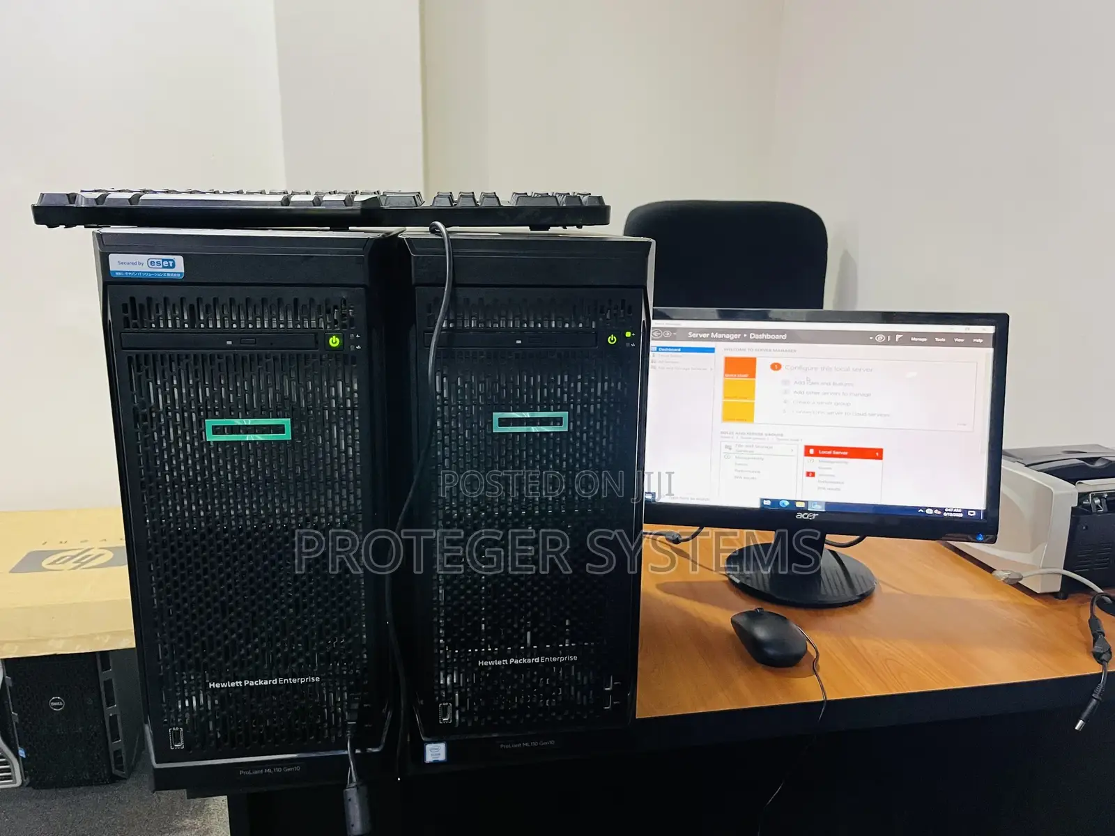 Server HP ProLiant ML 32GB Intel Xeon HDD+SSD 1T