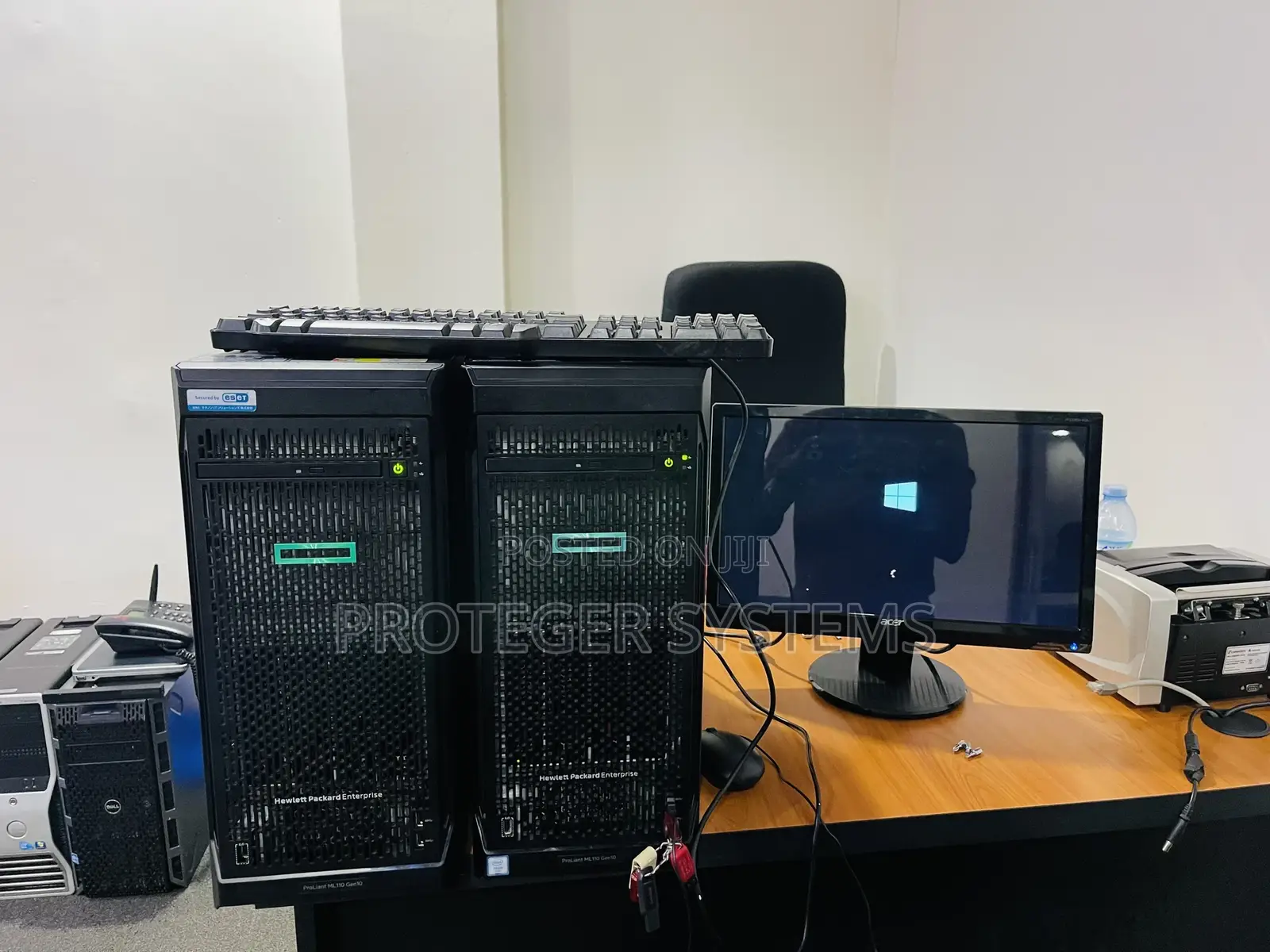Server HP ProLiant ML 32GB Intel Xeon HDD+SSD 1T