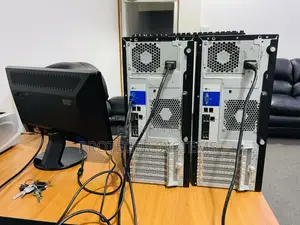 Server HP ProLiant ML 32GB Intel Xeon HDD+SSD 1T