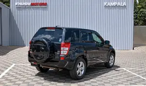Suzuki Escudo 2012 Black