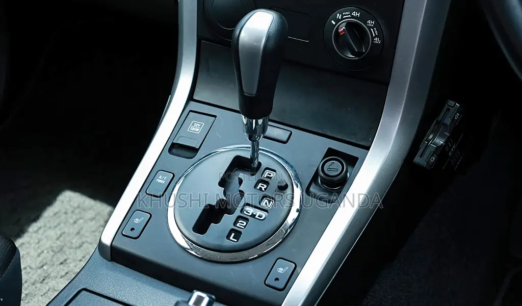 Suzuki Escudo 2012 Black