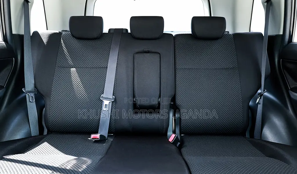 Suzuki Escudo 2012 Black