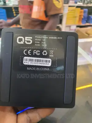 4k Android Tv Box (Ram2gb & Rom 16gb)