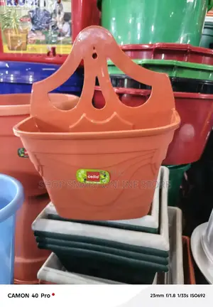 Plastic Wall Flower Pots Plastic Wall Flower Pots