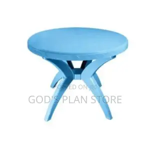 Round Table Round Table and Plastic