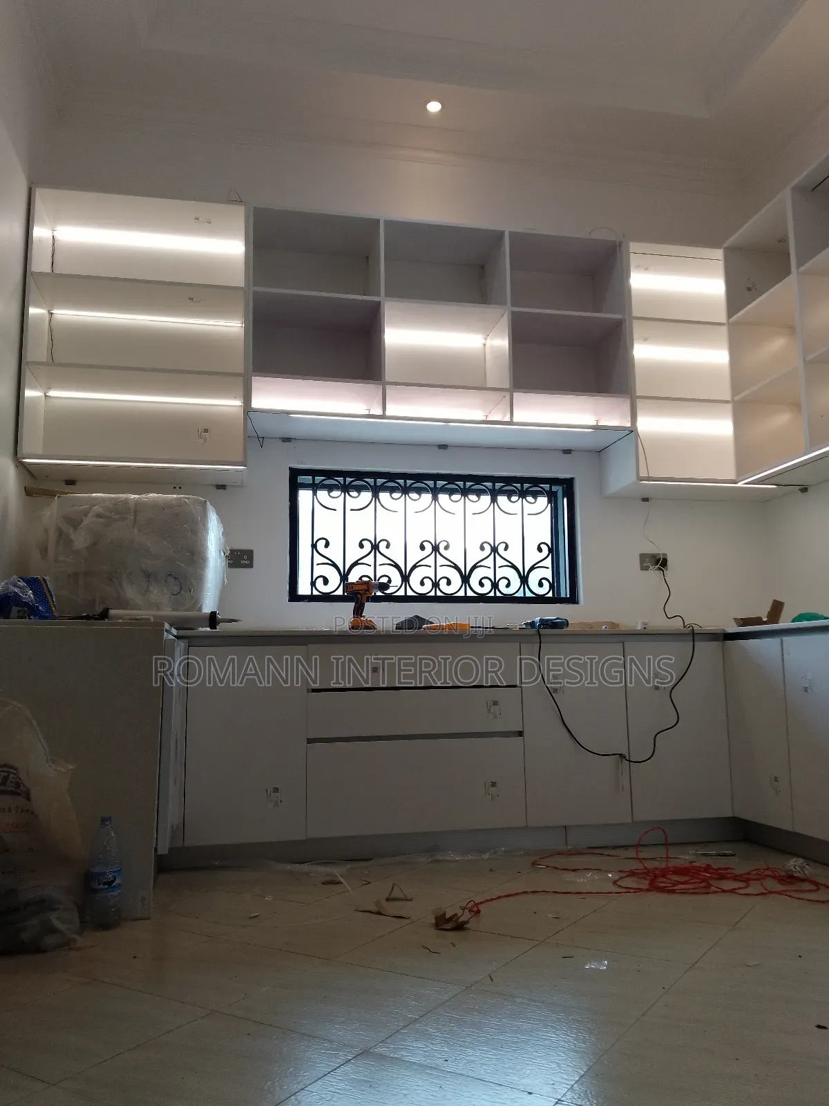 Kitchen Cabinet