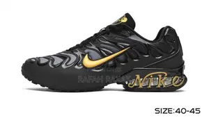 Original Black/Yellow Nike Air Max Plus Drift Sneakers
