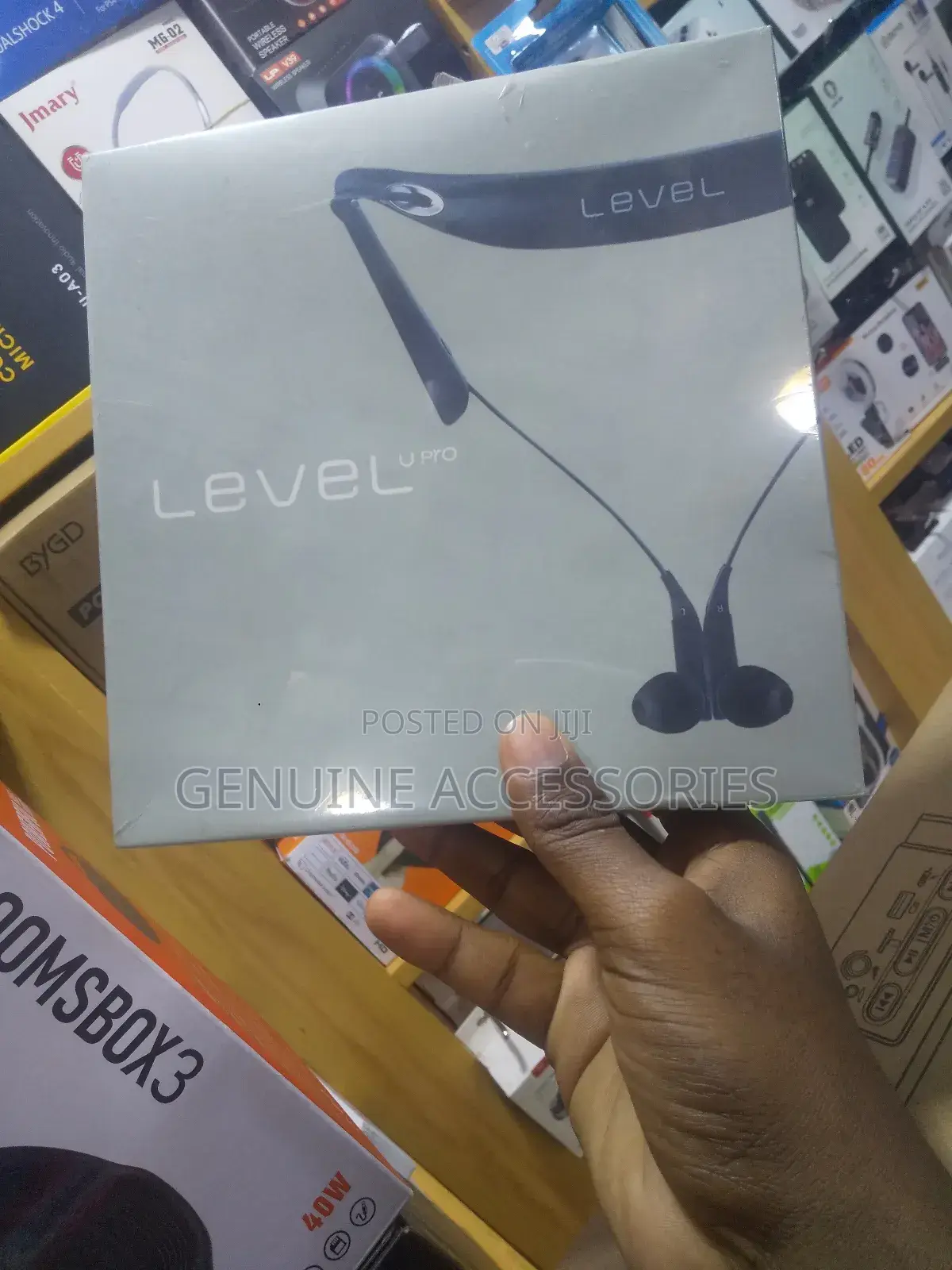 Level U Pro Nakeband