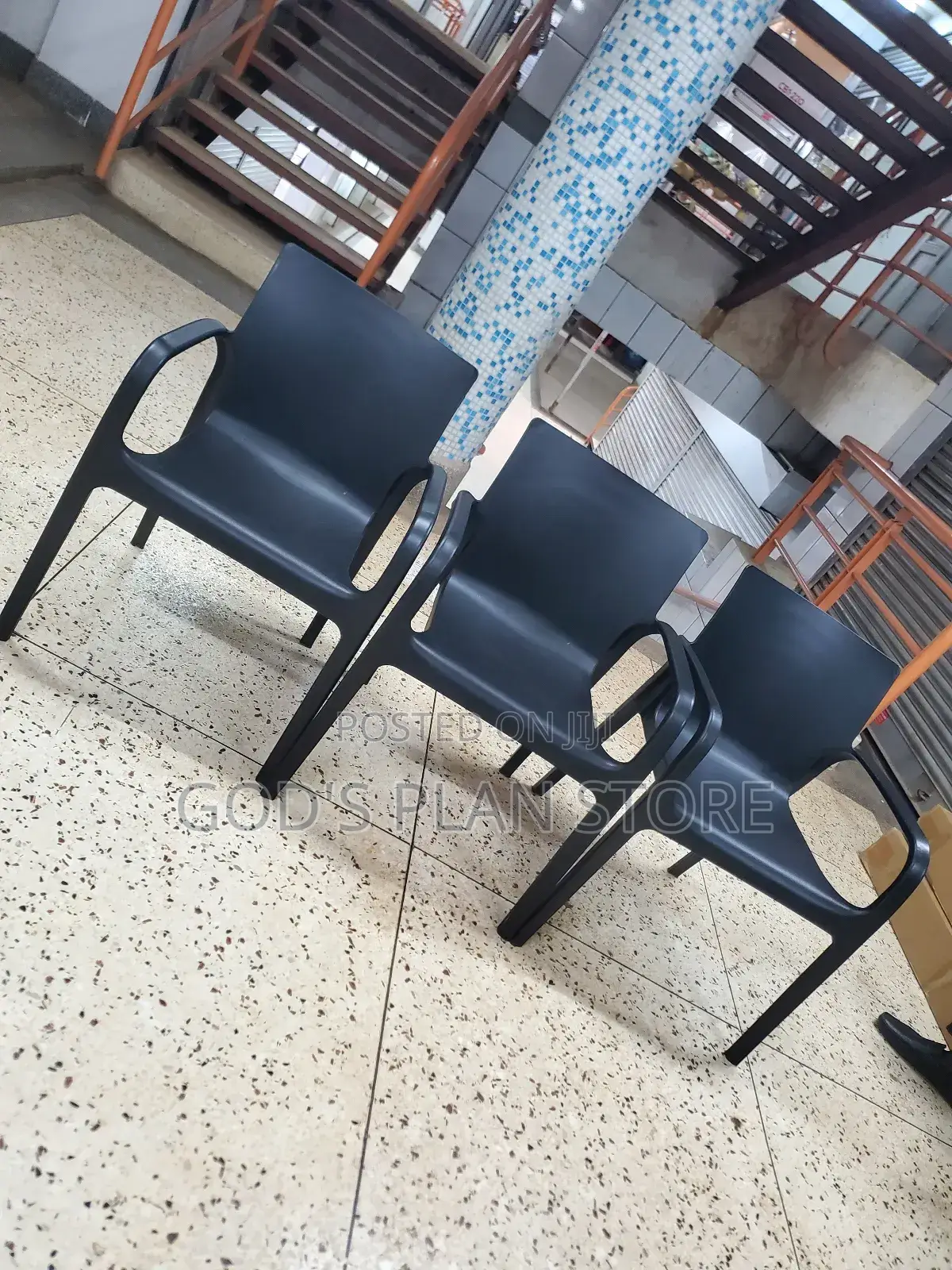Black All Size Plastic Chairs Plastic Chairs