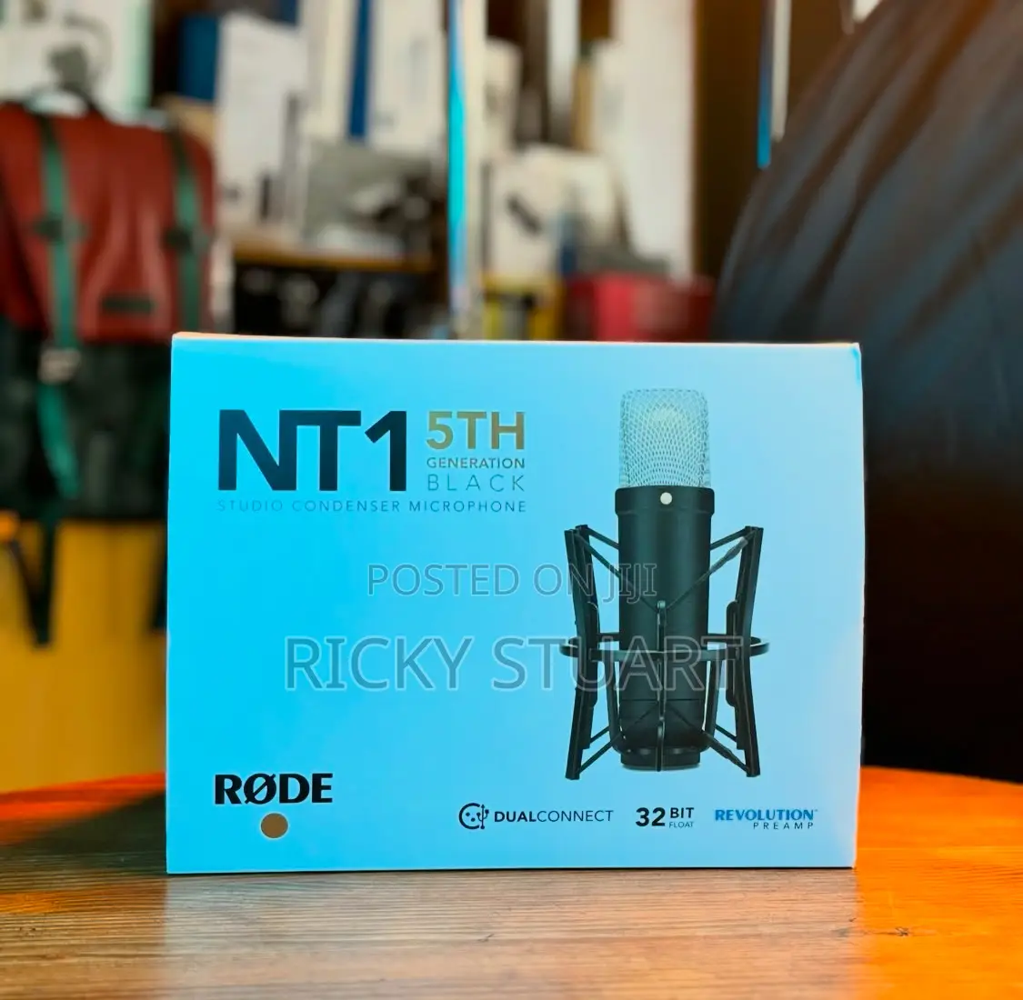 Rode Nt1 Studio Condenser Microphone 5th Generation Black