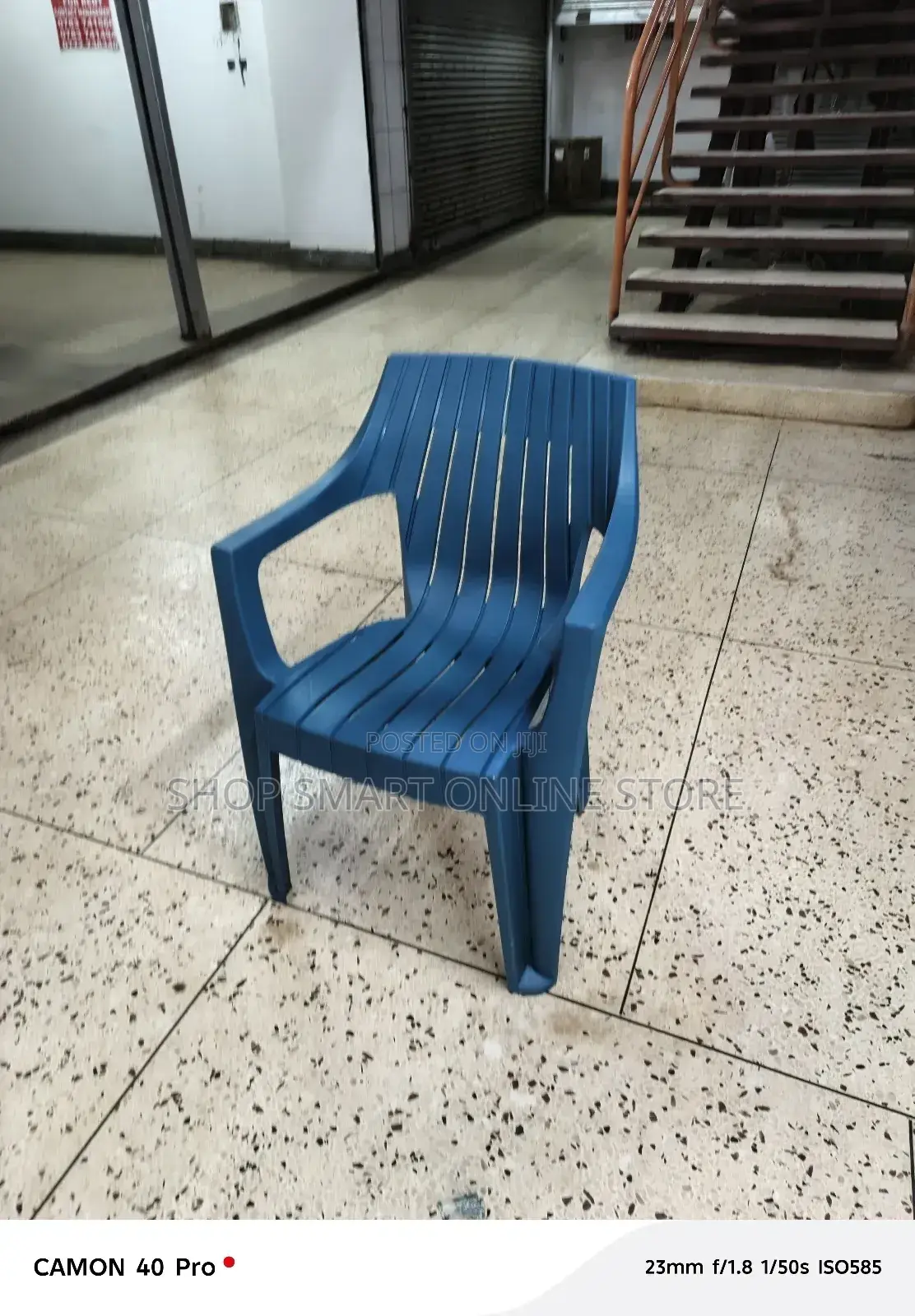 Multiple Plastic Chairs Multiple Plastic Chairs
