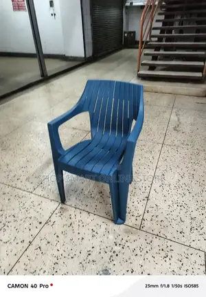 Multiple Plastic Chairs Multiple Plastic Chairs