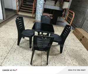 Outdoor Dining Plastic Chairs and Table