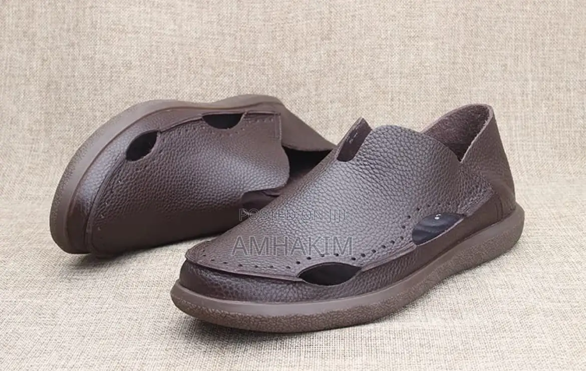 New Classic Men Comfortable Scholars Instock