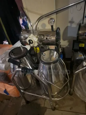 Double Tank Milking Machine